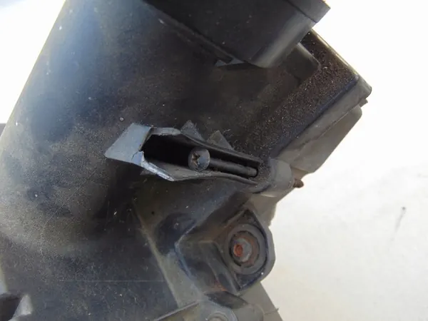 Ilmansuodattimen Kotelo Audi A3 8P 1.9TDI image 6