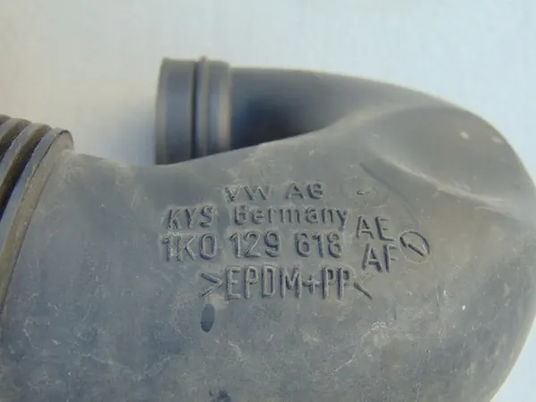 Ilmansuodattimen Kotelo Audi A3 8P 1.9TDI image 8