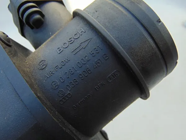 Ilmansuodattimen Kotelo Audi A3 8P 1.9TDI image 9