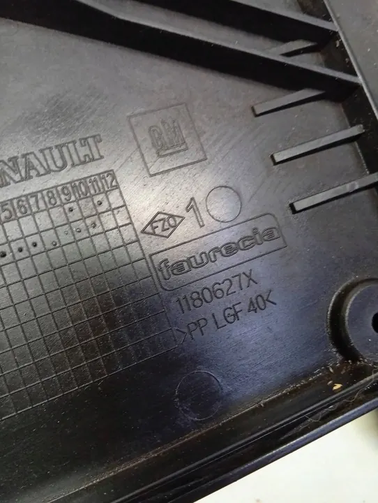 Radiador de Agua OPEL VIVARO B TRAFIC III OEM image 2