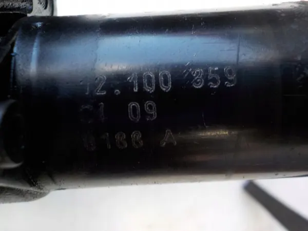 Venttiilikansi OEM 066109210G VW Golf V R32 3.2 VR6:lle image 8