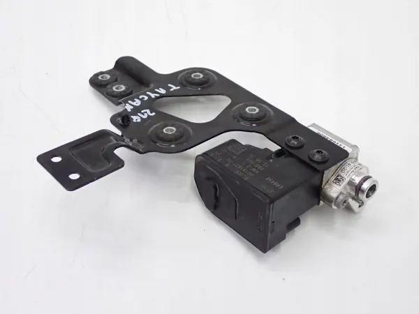 OEM 4M0816702A AC Expansionsventil für Porsche Taycan image 4