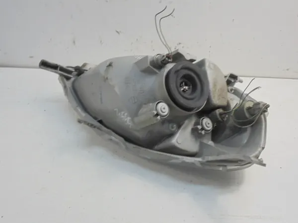 Refletor de farol esquerdo TOYOTA YARIS I P1 OEM 212-11A2L image 2