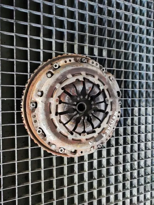 Embreagem completa volante bimassa Renault Kadjar 1.2 TCE OEM 123104345R image 6