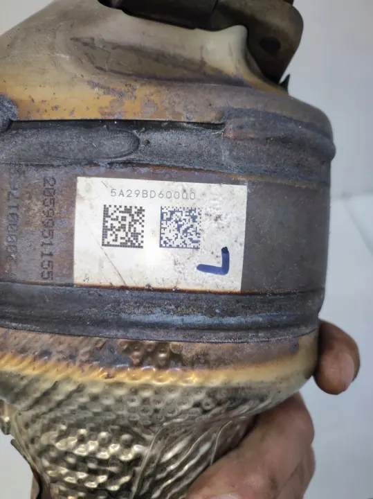 Catalyseur Droit OEM 5A29BD6 BMW XM G09 4.4B image 8