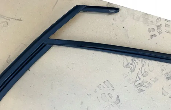 Junta Puerta Delantera Derecha OEM 803312944R Renault Megane IV image 4