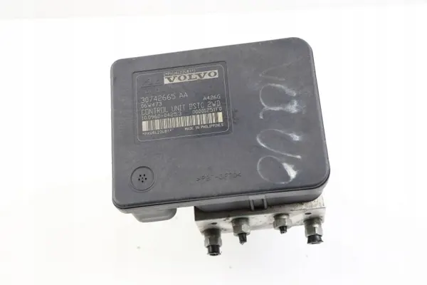 Pompe ABS d'occasion OEM 30742654 pour Volvo C30 image 5