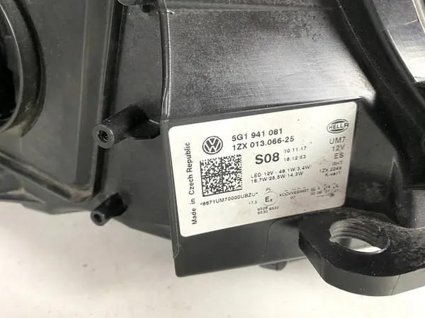 VW GOLF VII LIFT FAROL DIANTEIRO ESQUERDO FULL LED 5G1941081 OE image 6