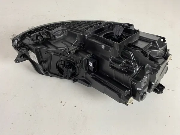 VW GOLF VII LIFT FAROL DIANTEIRO ESQUERDO FULL LED 5G1941081 OE image 8