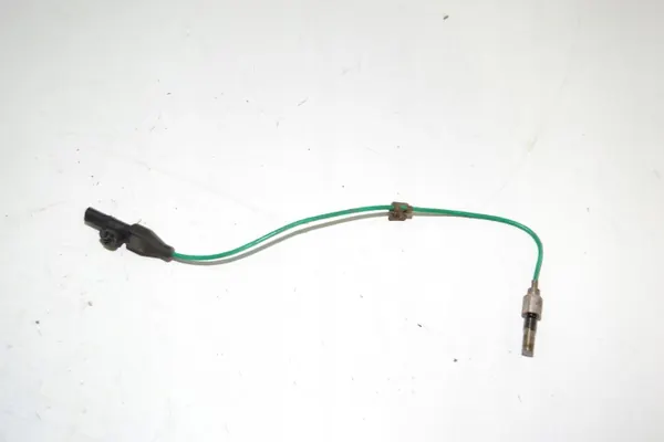 Mercedes-Benz Actros Turbosnelheidssensor OEM A0081539228 image 2