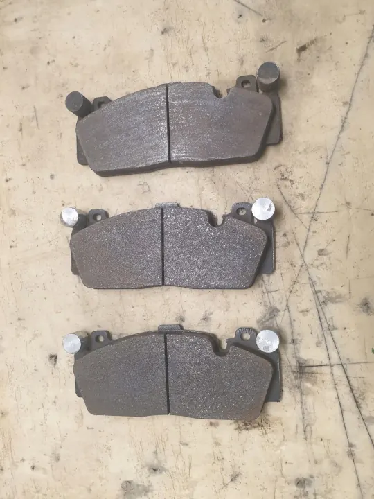 Gebrauchte Bremsbeläge vorne BMW OE 34112284869 image 2