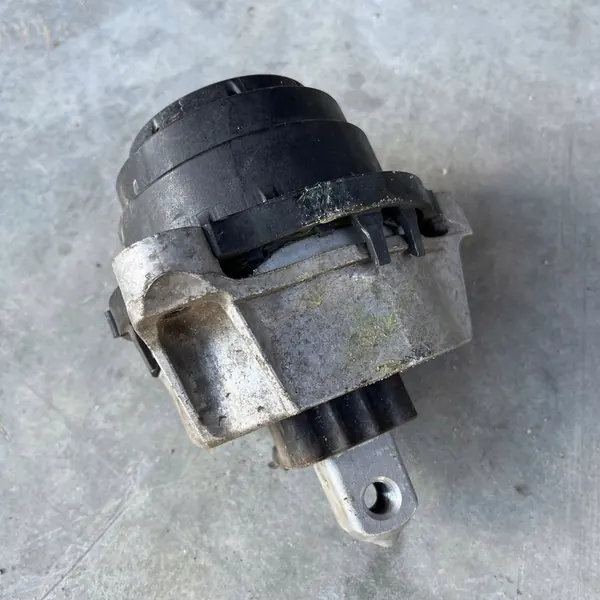 Motorsteun BMW X5 G05 2021 OEM 22118482772 image 4
