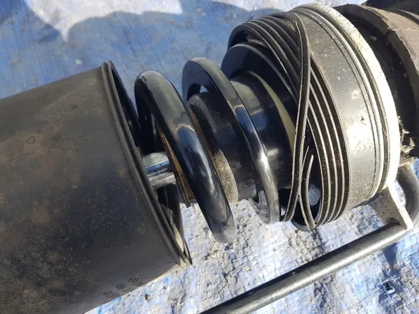 Bakre Höger Stötdämpare Mercedes SL R230 A2303200213 image 8