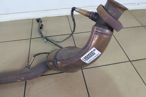 Catalyseur Mercedes CLK W209 OEM 2114906336 image 10