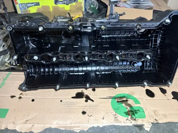 Couvercle de Soupape OEM pour Kia Sportage III Hyundai ix35 image 6