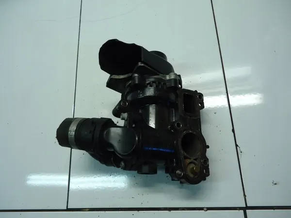 Vattenpump VW SEAT SKODA AUDI 1.8TSI BZB image 3