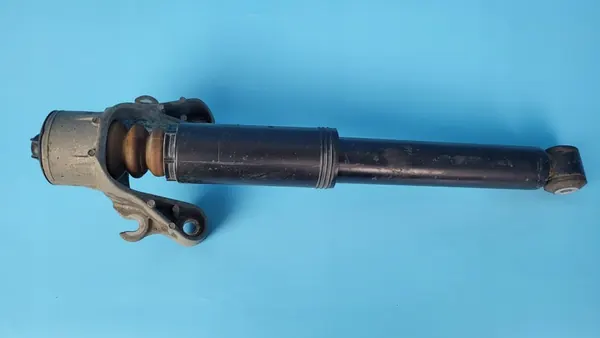 VOLVO XC60 II 21r 2.0D Ammortizzatore Posteriore Destro P32246742 image 8