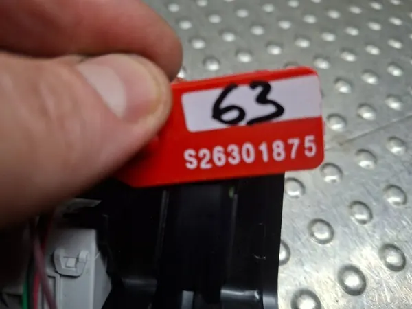 Lámpara de iluminación usada OEM S26301875 Renault Clio V image 6