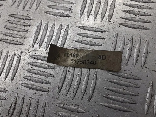 Ilmastointiletku Fiat Doblo I FL 1.3 JTD OEM 51758340 image 2