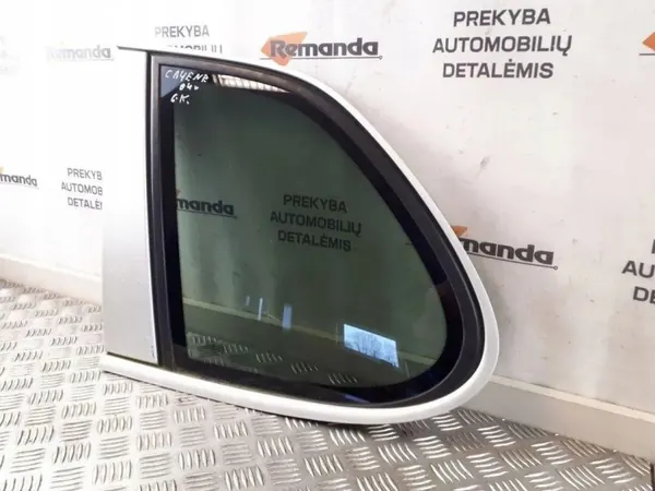 Ventana Trasera Izquierda Usada OEM 7L5845297AG Porsche image 3