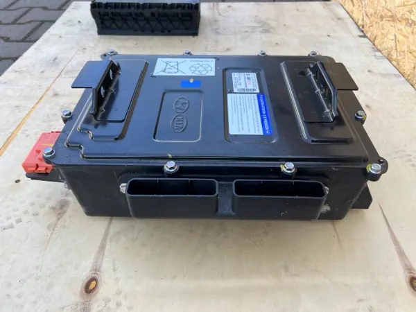 Batterie Hyundai Tucson 1.6 CRDI Hybride 2020 - 10 Ah image 3