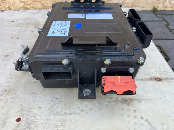 Batterie Hyundai Tucson 1.6 CRDI Hybride 2020 - 10 Ah image 4