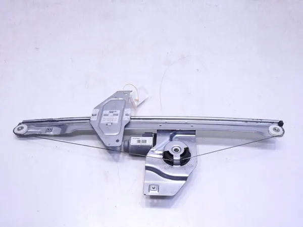 OEM 987654321 Vänster Fram Rutorregulator - Begagnad image 4