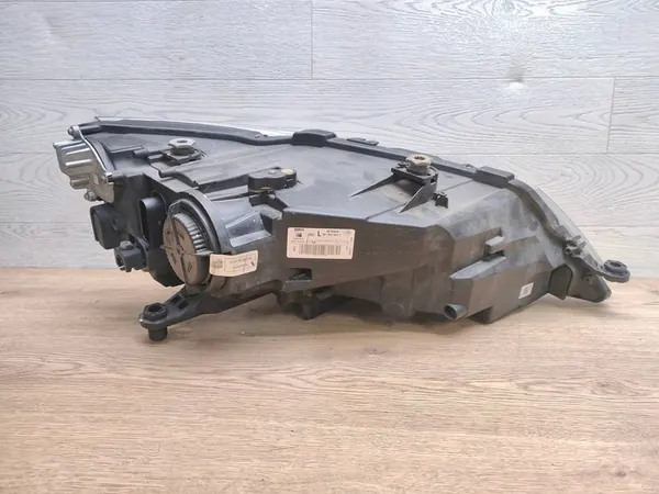 Farol esquerdo Seat Leon III image 4