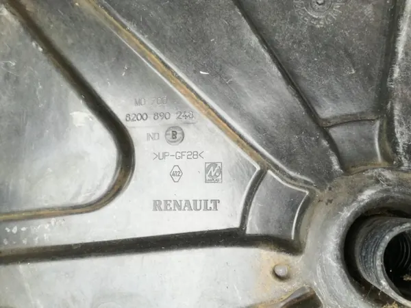 Renault OE 8200890248 Tavaratilan pohja - Takaosa image 3