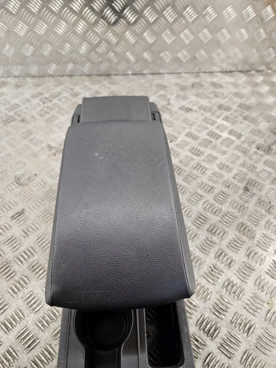 Reposabrazos túnel SEAT LEON III OEM 5F0864981A image 5