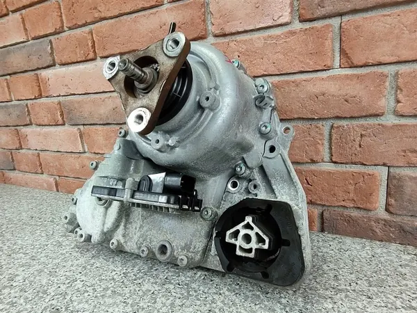 Réducteur de boîte BMW OEM 8697974 pour X3 F25 image 4