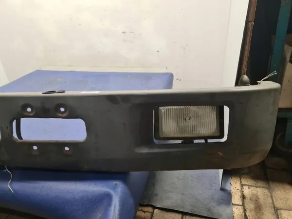 Volvo FH 12 framstötfångare OEM SIMAR-58415- Begagnad image 6