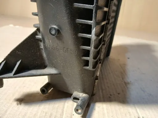 INTERCOOLER RENAULT CLIO III 144618748R image 3