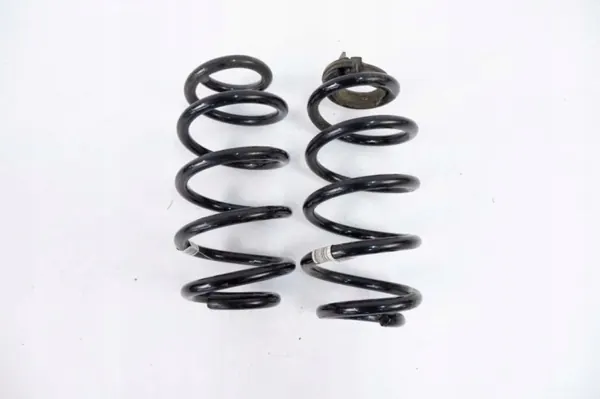 Achtervering veren OEM 395258 BMW F40 image 2