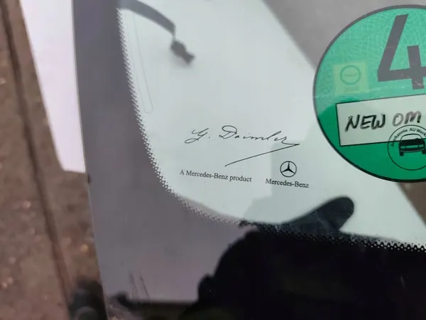 Mercedes R172 SLK framruta OEM RCD24263 image 9