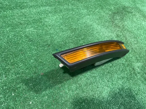 VW PASSAT B6 3C0 Indicador Direito 3C0807718 image 2