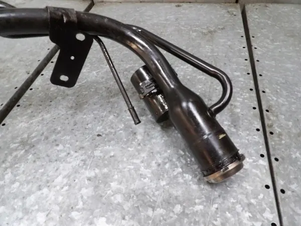 Pescoço de enchimento combustível Jeep OEM RURA WLEWU PALIWA image 3