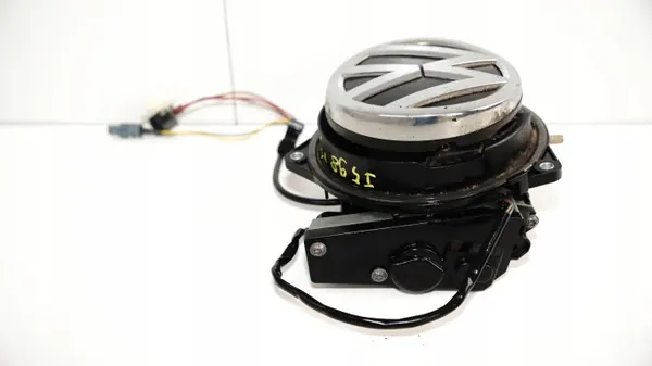Heckklappengriff OEM 360165333 mit Kamera VW Golf 7 image 6