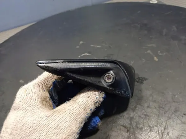 Câmera de sinal de direção direita Tesla Model 3 1495865-20-C image 2