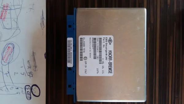 Contrôleur EBS OEM 81258087078 pour MAN TGX/TGS image 2