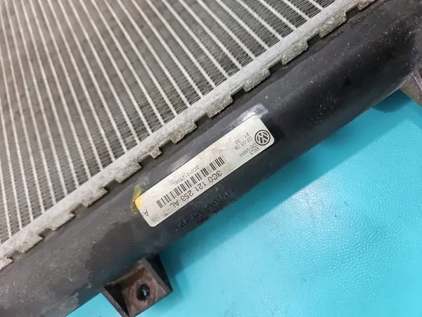 VW Passat CC Water Radiator 2.0 TDI image 2