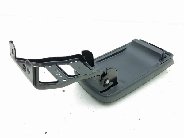 Reposabrazos consola Lexus CT 200H 2012 OEM AMD223014 image 7