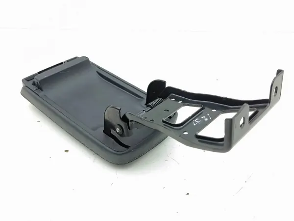 Reposabrazos consola Lexus CT 200H 2012 OEM AMD223014 image 8
