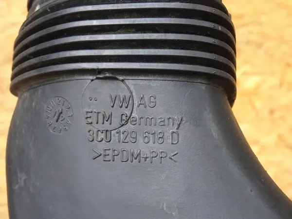 AUDI A3 8P 2.0 TDI Ilmansuodatin 08-12 1K0805971C image 7