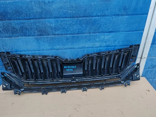 SKODA KODIAQ Grill Front 2017-2020 OE 565853653B image 2