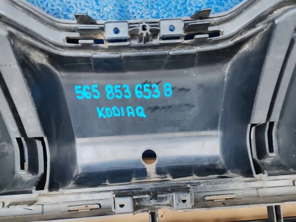 SKODA KODIAQ Grill Front 2017-2020 OE 565853653B image 5