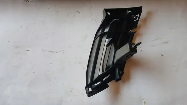 Skoda OE 5E0853653C grille image 9