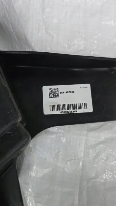 Filtro de carbón OEM 9841497980 para Peugeot 3008 III image 3