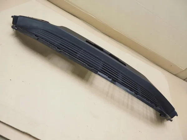 Rejilla del parachoques delantero OEM 53112-0H170 Toyota Aygo II image 5