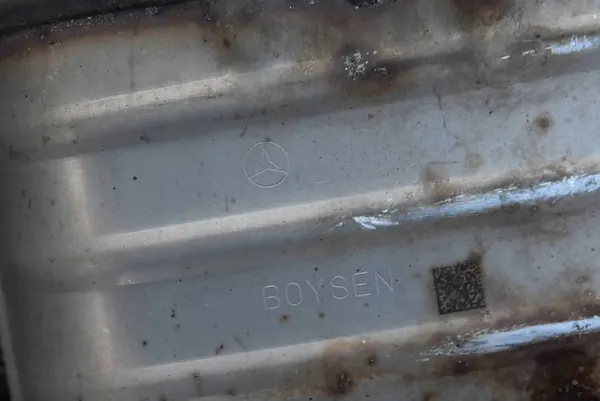 MERCEDES W205 W213 CGI Silencieux Central A2134912901 image 6